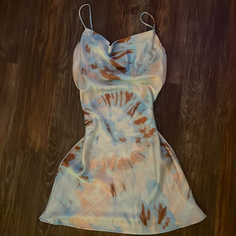 Slip Dress 💙🦋🍑